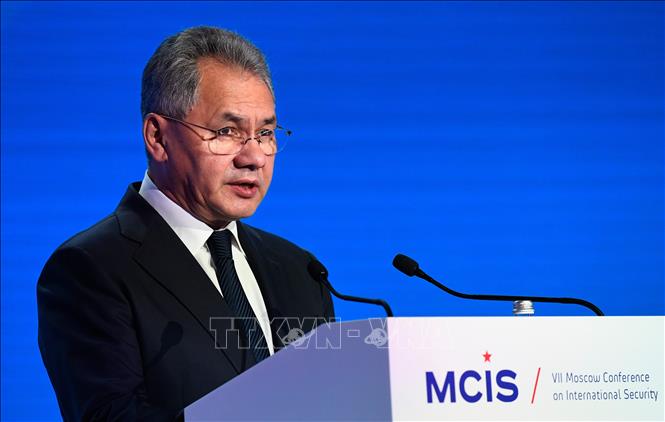 ລັດ​ຖະ​ມົນ​ຕີ​ກະ​ຊວງ​ປ້ອງ​ກັນ​ປະ​ເທດ​ລັດ​ເຊຍ ໃຫ້​ຂໍ້​ສັງ​ເກດ​ວ່າ ການ​ພົວ​ພັນ​ກັບ NATO “ນັບ​ມື້​ນັບ​ຮ້າຍແຮງຂຶ້ນ”