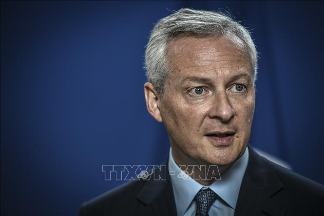 ຝ​ລັ່ງ ​ພ້ອມ​ແລ້ວ​ທີ່​ຈະ​ໂຕ​້​ຕອບ​ການ​ນາບ​ຂູ່​ຈັດ​ວາງອັດ​ຕາ​ພາ​ສີງ​ຂອງ ອາ​ເມ​ລິ​ກາ ຢູ່ WTO