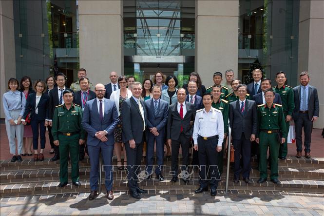 ກອງ​ປະ​ຊຸມສົນ​ທະ​ນາ​ຫາ​ລືກ່ຽວ​ກັບຍຸ​ດ​ທະ​ສາດການ​ຕ່າງ​ປະ​ເທດ-ປ້ອງ​ກັນ​ຊາດລະ​ຫວ່າງຫວຽດ​ນາມ-ອົດ​ສະ​ຕາ​ລີຄັ້ງ​ທີ 7