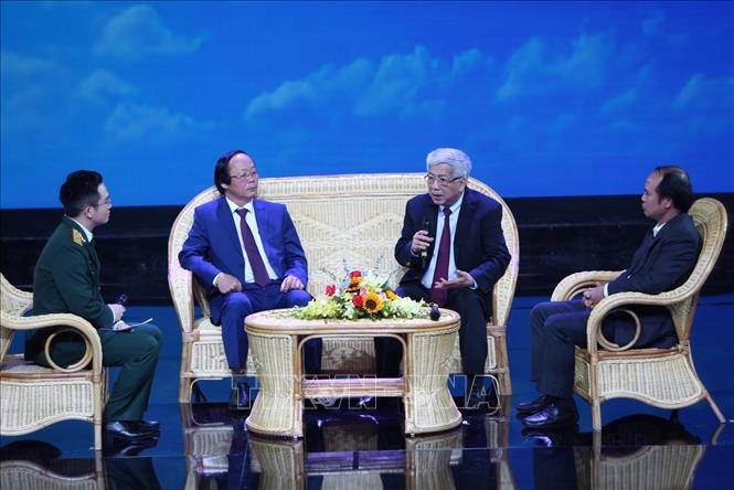 ກອງ​ປະຊຸມ​​ໂອ້​ລົ​ມສົນທະນາ​ກ່ຽວກັບ​ນະ​ໂຍບາຍ, ມາດຕະການ​ແກ້​ໄຂ​ຜົນ​ຮ້າຍ​ຢ້ອນຫຼັງຈາກ​ລູກ​ລະ​ເບີດ​ຍັງ​ບໍ່​ທັນ​ແຕກ, ທາດ​ພິດ​ເຄມີ ພາຍຫຼັງສົງຄ​າມ