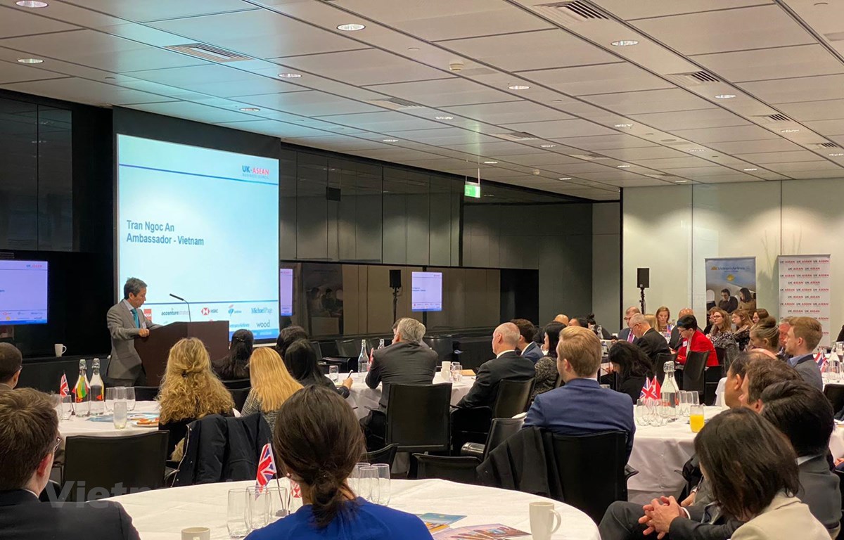 ຍົກ​ສູງ​ບົດ​ບາດ​ເປັນ​ປະ​ທານ​ອາ​ຊຽນ ຂອງ ຫວຽດ​ນາມ