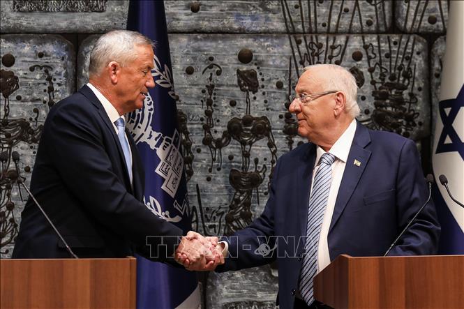 ສະ​ພາ​ແຫ່​ງ​ຊາດອິ​ດ​ສະ​ລາ​ແອັນ​ສາ​ບານ​ຕົວ​ຮັບ​ດຳ​ລົງ​ຕຳ​ແໜ່ງ