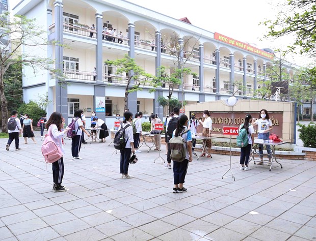 ຮ່າ​ໂນ້ຍ ສືບ​ຕໍ່​ປະຕິບັດ​ການ​ແຍກ​ຫ່າງ​ໃນ​ສັງຄົມ ​ເມື່ອ​ກັບ​ຄືນ​ສູ່​ການ​ດໍາລົງ​ຊີວິດ​ເປັນ​ປົກກະຕິ