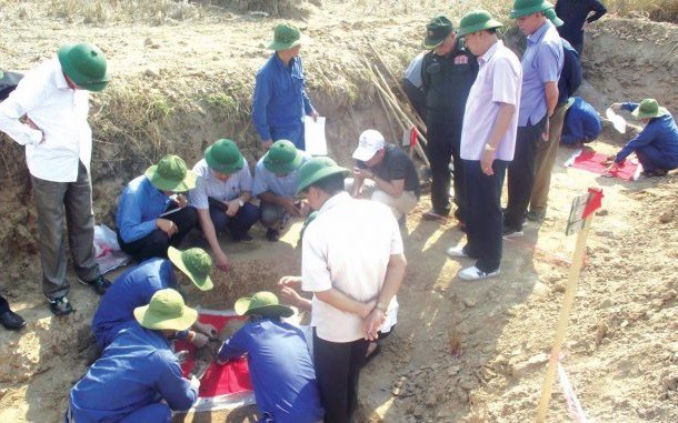 ການທ້ອນໂຮມ, ສົ່ງອັດຖິນັກຮົບທະ​ຫານ​ອາສາ​ສະ​ໝັກ ຫວຽດ​ນາມ ຜູ້້ເສຍສະຫຼະຊີວິດໃນປ​າງ​ສົງ​ຄາ​ມຢູ່ ລາວ ກັບເມືອປະເທດ