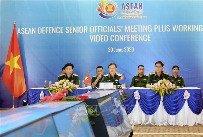 ອາ​ຊຽນ 2020: ກອງ​ປະ​ຊຸມ​ເຈົ້າ​ໜ້າ​ທີ່​ອາ​ວຸ​ໂສ​ການ​ປ້ອງ​ກັນ​ຊາດ ​ອາ​ຊຽນ​ເປີດ​ກ້​ວາງ​ທາງ​ອອນ​ລາຍ