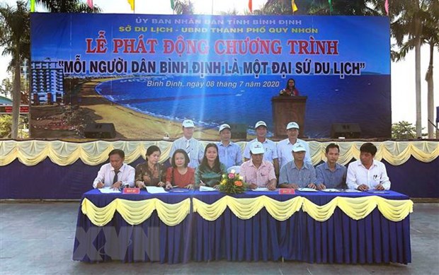 ​ຊາວ​ແຂວງ​ ບິ່ງ​ດິ້ງ​ ​ແຕ່ລະຄົນ ຕ່າງ​ກໍ​​ແມ່ນ​ທູດ​ການທ່ອງທ່ຽວ
