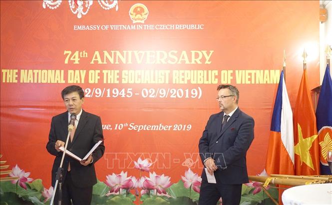 ເພີ່ມ​ທະ​ວີ​ການ​ພັດ​ທະ​ນາໄມຕີຈິດມິດ​ຕະ​ພາບ ຫວຽດ​ນາມ - ເຊັກ​ໂກ