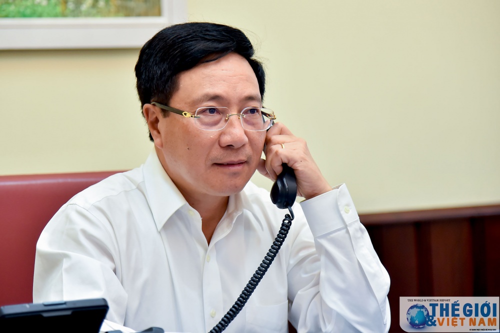 ຮອງ​ນາ​ຍົກ​ລັດ​ຖະ​ມົນ​ຕີ, ລັດ​ຖະ​ມົນ​ຕີ​ກະ​ຊວງ​ການ​ຕ່າງ​ປະ​ເທດຫວຽດ​ນາມ ໂອ​້​ລົມ​​ທາງ​ໂທ​ລະ​ສັບ​ກັບ​ລັດ​ຖະ​ມົນ​ຕີ​ກະ​ຊວງ​ການ​ຕ່າງ​ປະ​ເທດ ສ​.ເກົາຫຼີ