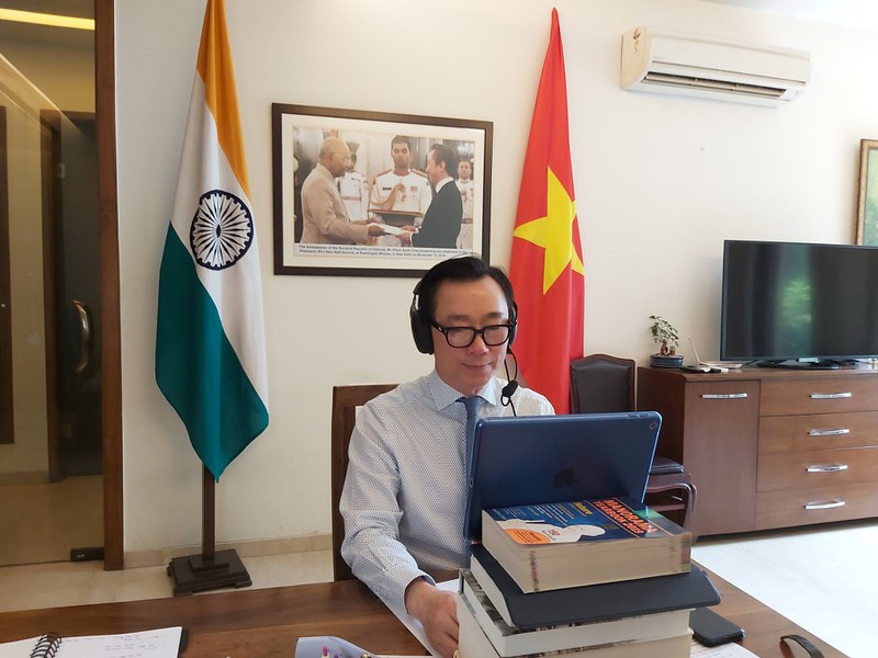 ຫວຽດ​ນາມອັບ​ເດດ​ນະ​ໂຍ​ບາຍ​ເສດ​ຖະ​ກິດ​ມະ​ຫາ​ພາກ​ກັບ​ນັກ​ລົງ​ທຶນ​ອິນ​ເດຍ