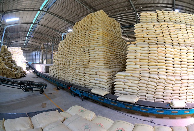 ລາ​ຄາ​ເຂົ້າ​ສານ​ສົ່ງ​ອອກ​ຂອງ​ຫວຽດ​ນາ​ນຳ​ໜ້າ​ໂລກ