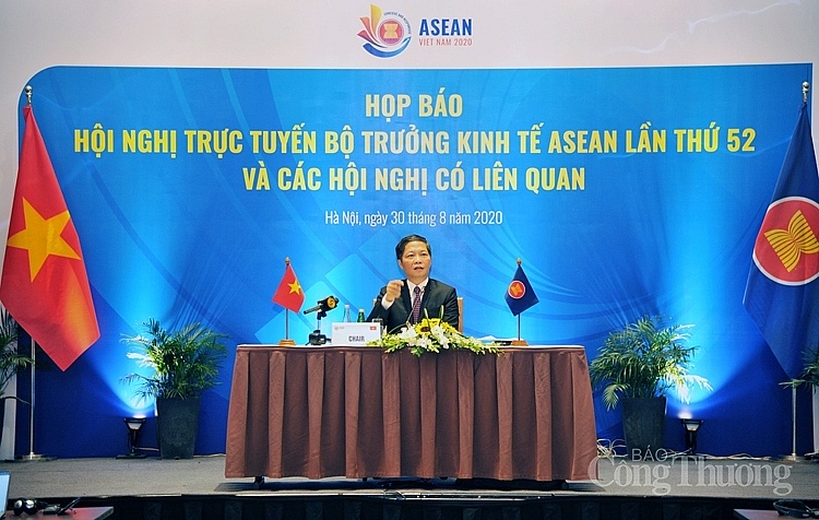 ການ​ຖະ​ແຫຼງ​ຂ່າວກອງ​ປະ​ຊຸມ ​ລັດ​ຖະ​ມົນ​ຕີ​ເສດ​ຖະ​ກິດ ອາ​ຊຽນ ​ຄັ້ງ​ທີ 52 ທາງ​ອອນ​ລາຍ ແລະ ບັນ​ດາ​ກອງ​ປະ​ຊຸມ​ທີ່​ກ່ຽວ​ຂ້ອງ