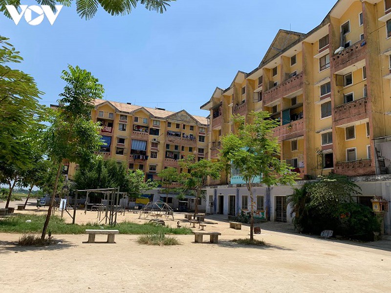 ຊີ​ວິດ​ໃໝ່​ຂອງ​ຊາວ​ປະ​ມົງ​ຢູ່​ເທື່ອ​ທຽນ​ເຫ້ວ