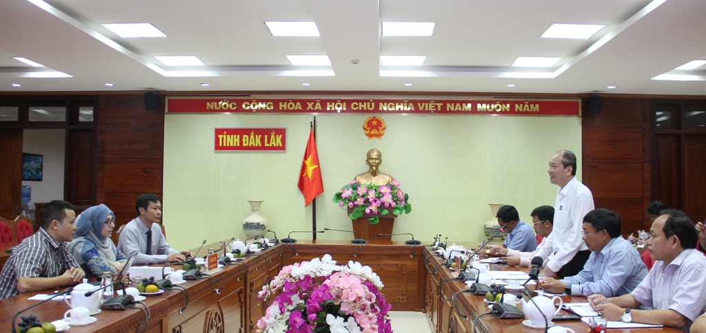 UNDP ໜູນ​ຊ່ວຍ​ເງິນ​ກ່​ວາ 4,5 ລ້ານ USD ​ໃຫ້​ແຂວງດັກ​ລັກ ເພື່ອ​ຮັບ​ມື​ກັບ​ການ​ປ່ຽ​ນ​ແປງ​ຂອງ​ດິນ​ຟ້າ​ອາ​ກາດ​ໃນ​ການ​ຜະ​ລິດ​ກະ​ສິ​ກຳ