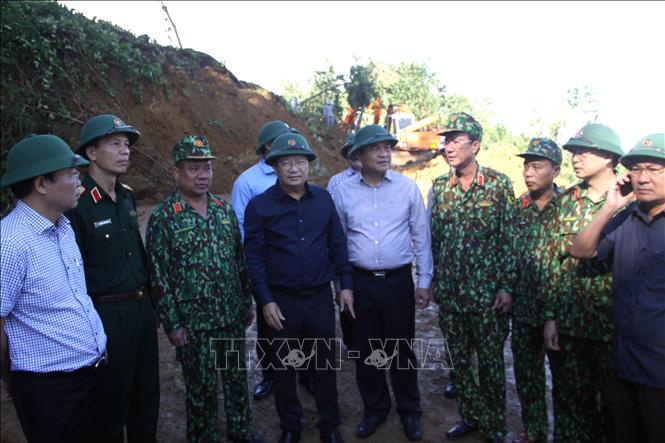 ພາ​ຍຸ Molave ກ​ໍ່​ຄວາມ​ເສຍ​ຫາຍ​ຢ່າງ​ໜັກ​ໜ່ວງ​ຢູ່​ບັນ​ດາ​ແຂວງ​ພາກ​ກາງ  ແລະ ເຂດໄຕງວຽນ​
