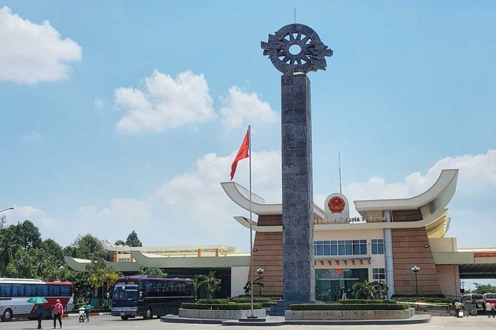 ສະ​ພາ​ແຫ່ງ​ຊາດ ກໍ​າ​ປູ​ເຈຍ ຮັ​ບ​ຮອງ​ເອົາ​ອະ​ນຸ​ສັນ​ຍາ​ກ່ຽວ​ກັບວຽກ​ງານ​ຂີດ​​ຂັ້ນປັກຫຼັກ​ໝາຍ​ຊາຍ​ແດນ​​ທາງ​ບົກ​ກັບ ຫວຽດ​ນາມ