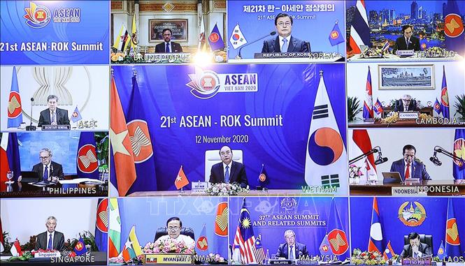 ກອງ​ປະ​ຊຸມ​ສຸດຍອດ​ອາ​ຊຽນ - ສ.ເກົາຫຼີ ​ຄັ້ງ​ທີ 21: ອາ​ຊຽນ ສະ​ແດງ​ຄວາມ​ຊົມ​ເຊີຍຕໍ່​ເລື່ອງ ສ.ເກົາຫຼີ ​ຜັ​ນ​ຂະ​ຫຍາຍ​ນະ​ໂຍ​ບາຍ​ມຸ່ງ​ໄປ​ສູ່​ທາງ​ທິດ​ໃຕ້​ໃໝ່