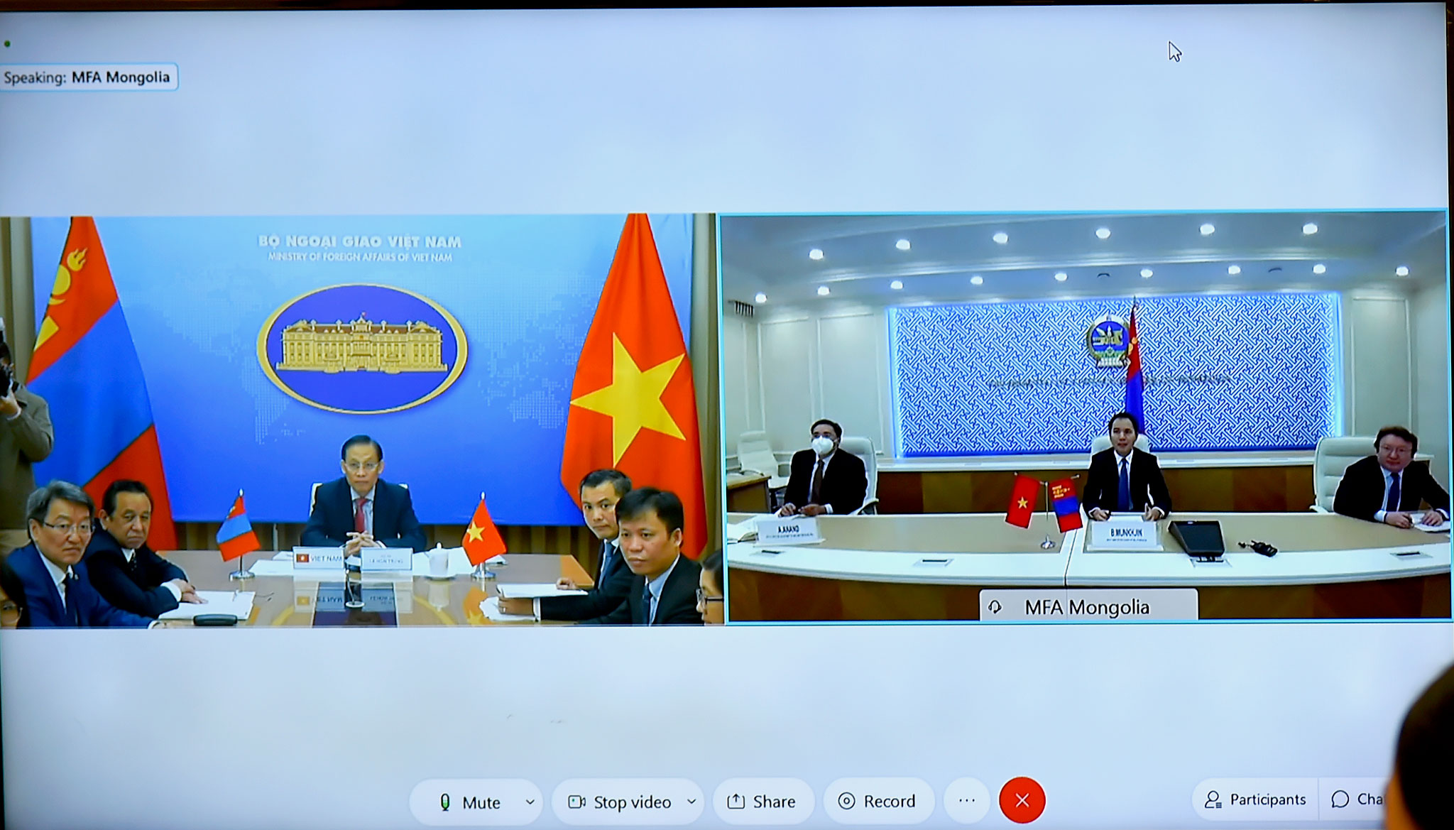 ກອງ​ປະ​ຊຸມ​ປຶກ​ສາ​ຫາ​ລື​ດ້ານ​ການ​ເມືອງ​ຂັ້ນ​ຮອງ​ລັດ​ຖະ​ມົນ​ຕີ​ການ​ຕ່າງ​ປະ​ເທດ ຫວຽດ​ນາມ - ມົງ​ໂກນ ຄັ້ງ​ທີ 9
