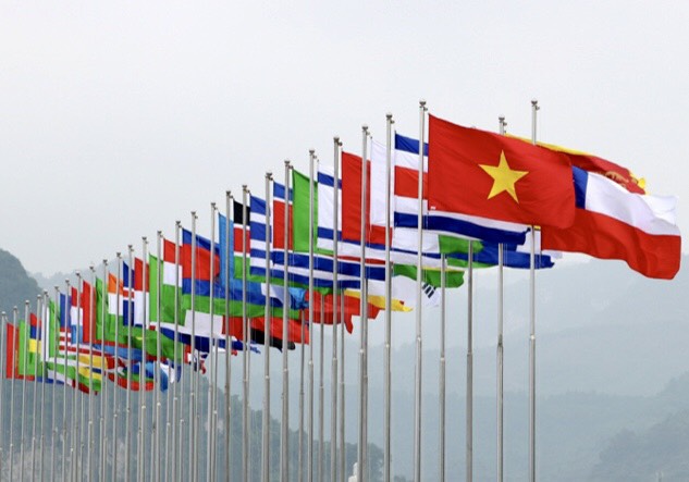 ນັກ​ຮຽນ​ຮູ້​ລັດ​ເຊຍ ຢັ້ງ​ຢືນ​ບົດ​ບາດ​ຂອງ ຫວຽດ​ນາມ​ໃນ​ເວ​ທີ​ສາ​ກົນ ນັບ​ມື້​ນັບ​ເພີ່ມ​ຂຶ້ນ