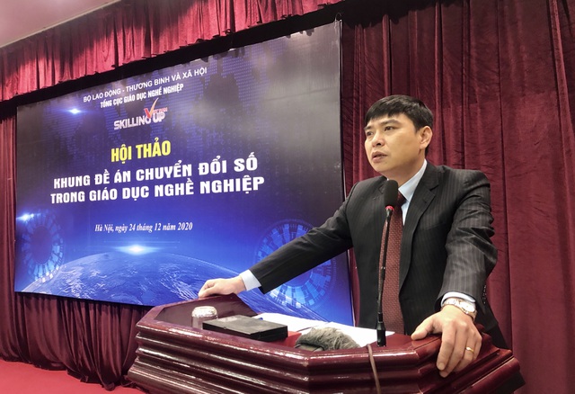 ຫັນເປັນ​ດີ​ຈີ​ຕອນໃນ​ຂົງ​ເຂດ​ການ​ສຶກ​ສາ​​ວິ​ຊາ​ຊີບ​ - ບາດ​ກ້າວເດີ​ນ​ທີ່​ເໝາະ​ສົມ​ກັບ​ທ່າ​ອ່ຽງ