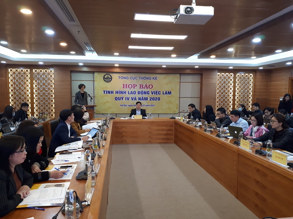 ຜູ້​ອອກ​ແຮງ​ງານຫຼາຍກວ່າ 32 ລ້ານ​ຄົນ ໄດ້​ຮັບ​ຜົນ​ສະ​ທ້ອນ​ຫຍໍ້​ທໍ້ ຈາກ​ໂລກ​ລະ​ບາດ​ໂຄວິດ - 19
