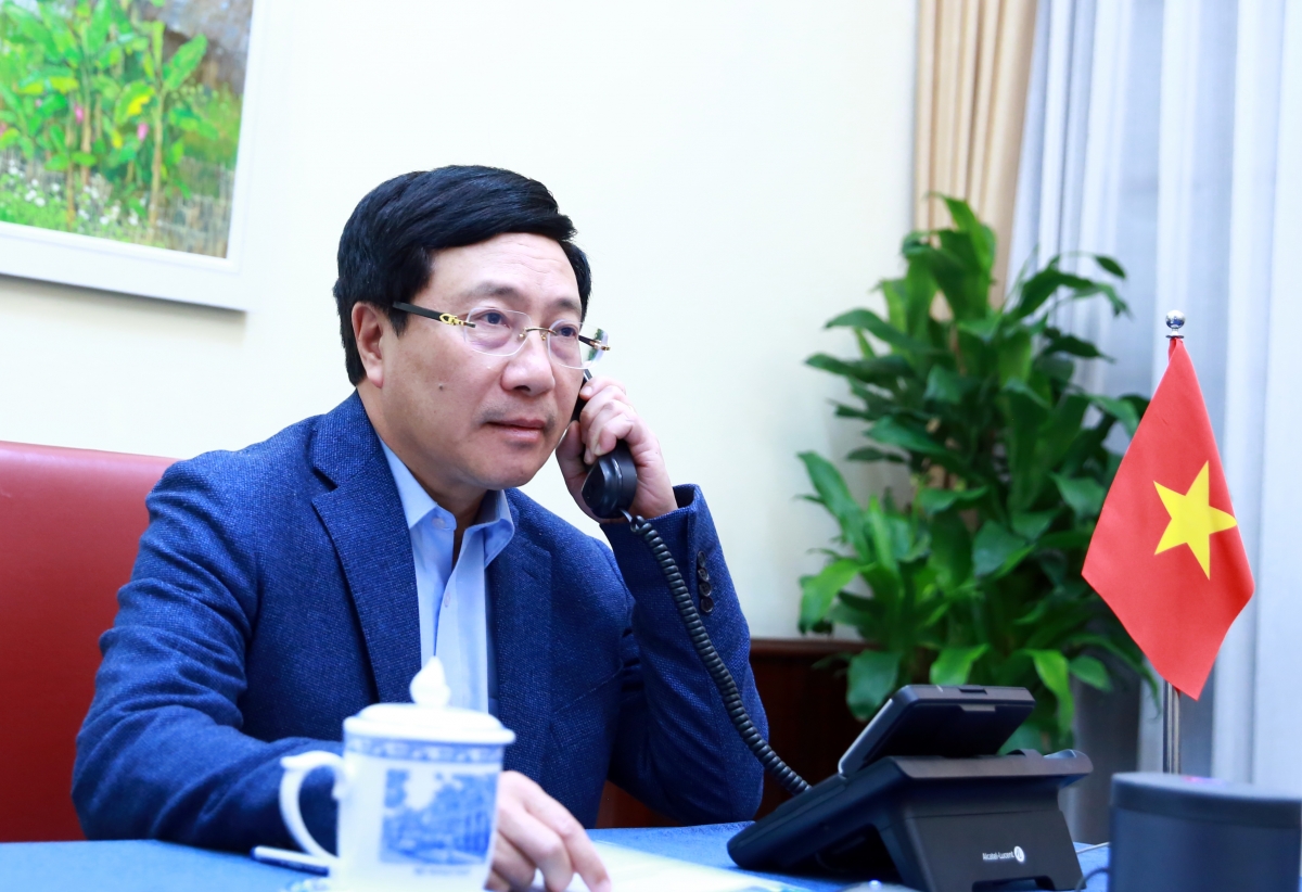 ຫວຽດ​ນາມ - ອາ​ເມ​ລິ​ກາ ພ້ອມ​ກັນ​ຮ່ວມ​ມື​ເພື່ອ​ຮັກ​ສາ​ການ​ພ​ົ​ວ​ພັນ​ດ້າ​ນ​ການ​ຄ້າ​ຢ່າງ​ມີ​ສະ​ຖຽນ​ລະ​ພາບ