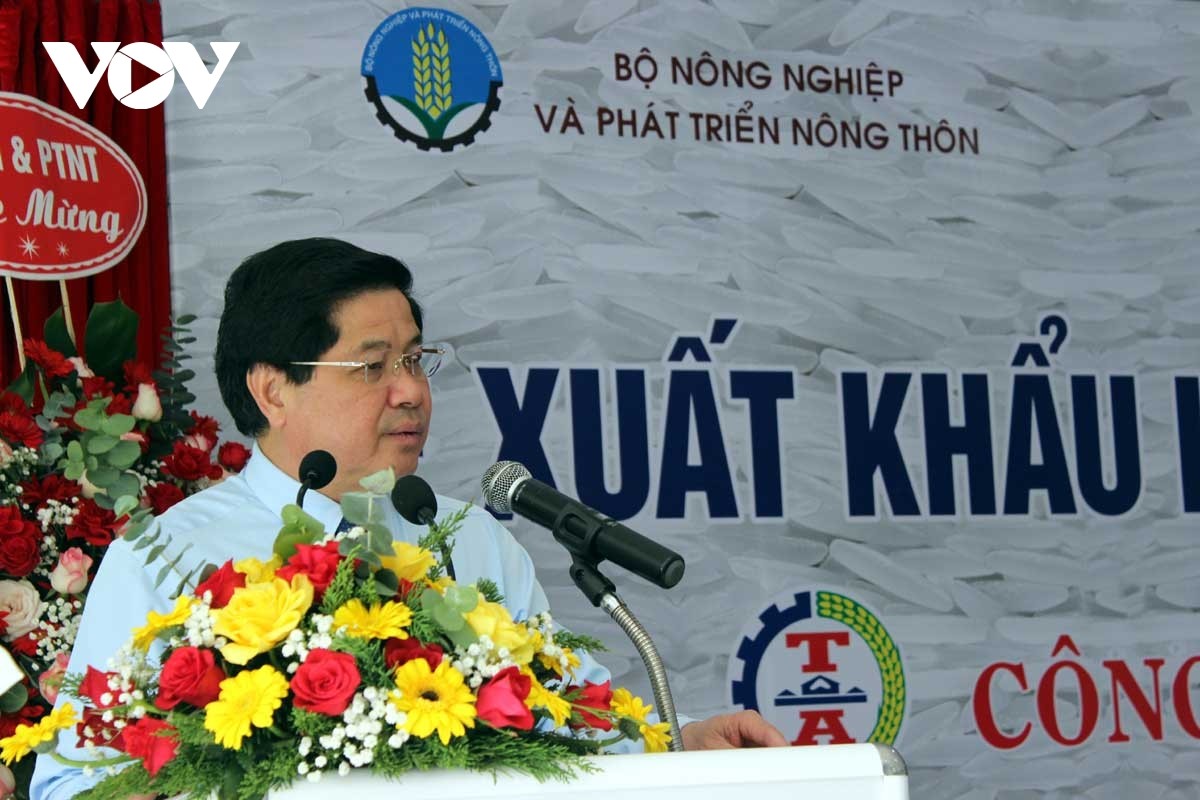 ຫວຽດນາມ ສົ່ງອອກເຂົ້າສານງວດທຳອິດໄປຍັງ ມາເລເຊຍ ແລະ ສິງກະໂປ