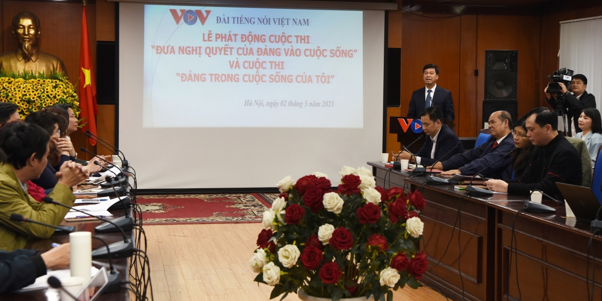 ວິ​ທະ​ຍຸ​ກະ​ຈາຍ​ສຽງ ຫວຽດ​ນາມ ຈັດ​ກອງ​ປະ​ຊຸມ​ສຳ​ມະ​ນາ​ຝຶກ​ອົບ​ຮົມ​ກ່ຽວ​ກັບວຽກ​ງານ​ຖະ​ແຫຼງ​ຂ່າວ ​ຮັບ​ໃຊ້​ແກ່​ການ​ໂຄ​ສະ​ນາ​ກ່ຽວ​ກັບ​ໝາກ​ຜົນ​ຂອງກອງ​ປະ​ຊຸມ​ໃຫຍ່​ຜູ້​ແທນ​ທົ່ວ​ປະ​ເທດ​ຂອງ​ພັກ