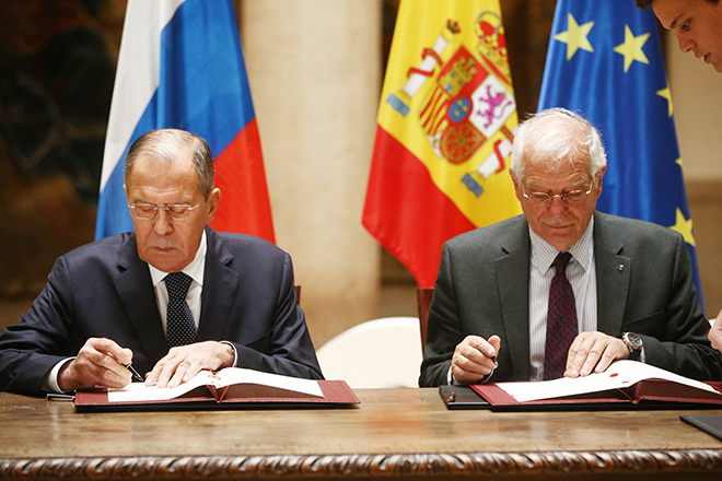 ແງ່​ຫວັງ​ຂອງ​ການ​ປັບ​ປຸງ​ການ​ພົວ​ພັນ​ລະ​ຫວ່າງ ລັດ​ເຊຍ - ຝ່າຍ​ຕາ​ເວັນ​ຕົກ