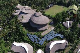 ໂຮງ​ຮຽນ “Green School” - ໂຮງ​ຮຽນ​ສີ​ຂຽວ ສອນ​ເດັກ​ກ່ຽວ​ກັບ​ການ​ປົກ​ປັກ​ຮັກ​ສາ​ສິ່ງ​ແວດ​ລ້ອມ ຢູ່ ອິນ​ໂດ​ເນ​ເຊຍ