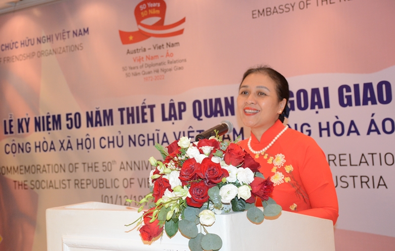 ສະເຫຼີມສະຫຼອງ 50 ປີ ແຫ່ງວັນສ້າງຕັ້ງສາຍພົວພັນທາງການທູດ ຫວຽດນາມ - ໂອຕາລິດ