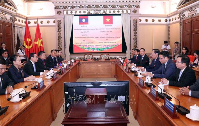 ນະ​ຄອ​ນ​ໂຮ່​ຈີ​ມິນ ແລະ ແຂວງ​ຈຳ​ປາ​ສັກ (ລາວ) ເພີ່ມ​ທະ​ວີ​ການ​ຮ່ວມ​ມື​ມິດ​ຕະ​ພາບ