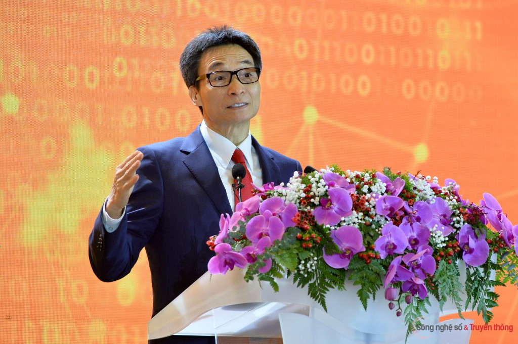 ເວ​ທີ​ປາ​ໄສ​ແຫ່ງ​ຊາດ​ກ່ຽວ​ກັບ​ວິ​ສາ​ຫະ​ກິດ​ເຕັກ​ໂນ​ໂລ​ຢີ​ດີ​ຈີ​ຕອນ