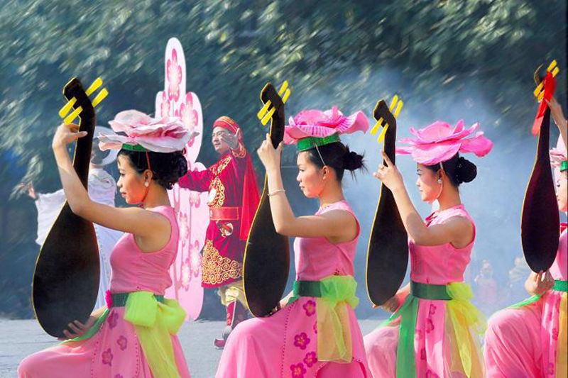 ສ້າງລະ​ບອບ​ລະ​ບຽບ​ການ, ນະ​ໂຍ​ບາຍ ແລະ ແຫຼ່ງ​ກຳ​ລັງ​ເປັນສົມ​ບູນ​ແບບເພື່ອ​ພັດ​ທະ​ນາ​ວັດ​ທະ​ນະ​ທຳ