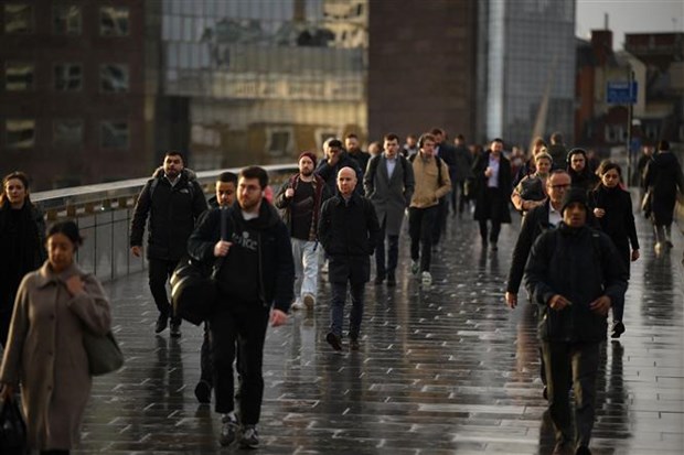 ກຳ​ມະ​ກອນ​ຂະ​ແໜງ​ລົດ​ໄຟ ອັງ​ກິດ ນັດຢຸດ​ງານ​ຫຼາຍ​ວັນ