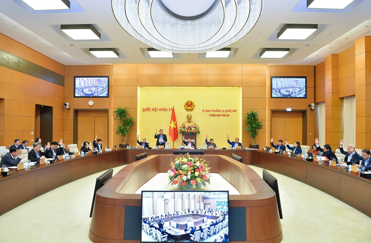 ຢັ້ງ​ຢືນ​ຄວາມ​ຕັດ​ສິນ​ໃຈ​ທາງການ​ເມືອງ​ຂອງ​ສະ​ພາ​ແຫ່ງ​ຊາດ​​ຕໍ່​ບັນ​ຫາ​ຮີບ​ດ່ວນ​ຂອງ​ປະ​ເທດ​ຊາດ