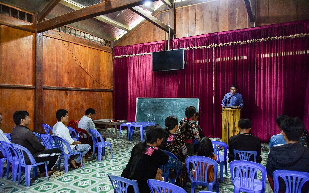 ພາບພົດທີ່ເດັ່ນຊັດກ່ຽວກັບສິດເສລີໃນການເຊື່ອຖືການເຫລື້ອມໃສສາສະຫນາ ຢູ່ ຫວຽດນາມ