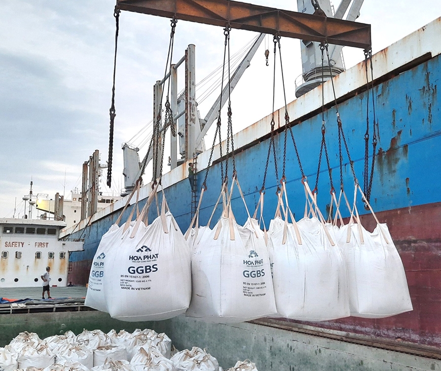 ການສົ່ງອອກຜ່ານຜ່າສິ່ງທ້າທາຍເພື່ອສຳເລັດຄາດໝາຍການເຕີບໂຕຢູ່ໃນລະດັບ 6%