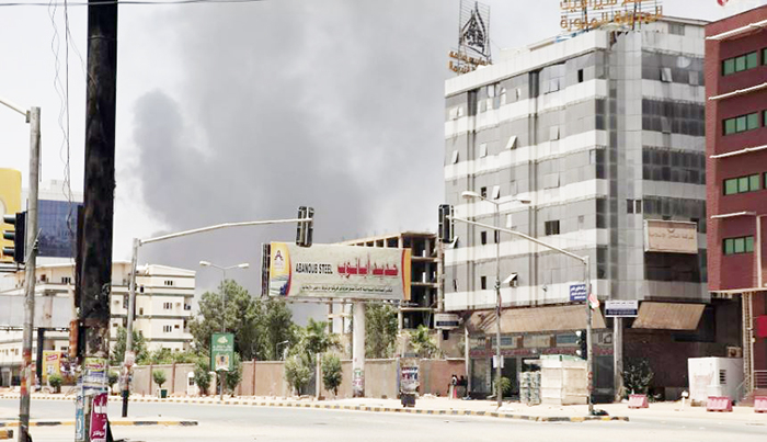 ໂລກ​ມາ​ນະ​ພະ​ຍາ​ຍາມ​ຊອ​ກ​ຫາ​ມາດ​ຕະ​ການ​ໃຫ້​ແກ່​ການ​ປະ​ທະ​ກັນ​ຢູ່ ຊູ​ດັງ