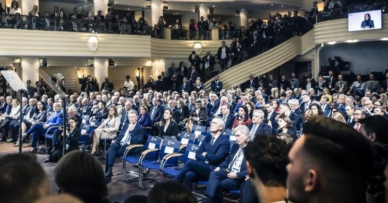 ໂລກ ແລະ ບັນ​ດາ​ສິ່ງ​ທ້າ​ທາຍໃນ​ການ​ຮັກ​ສາ​ສັນ​ຕິ​ພາບ