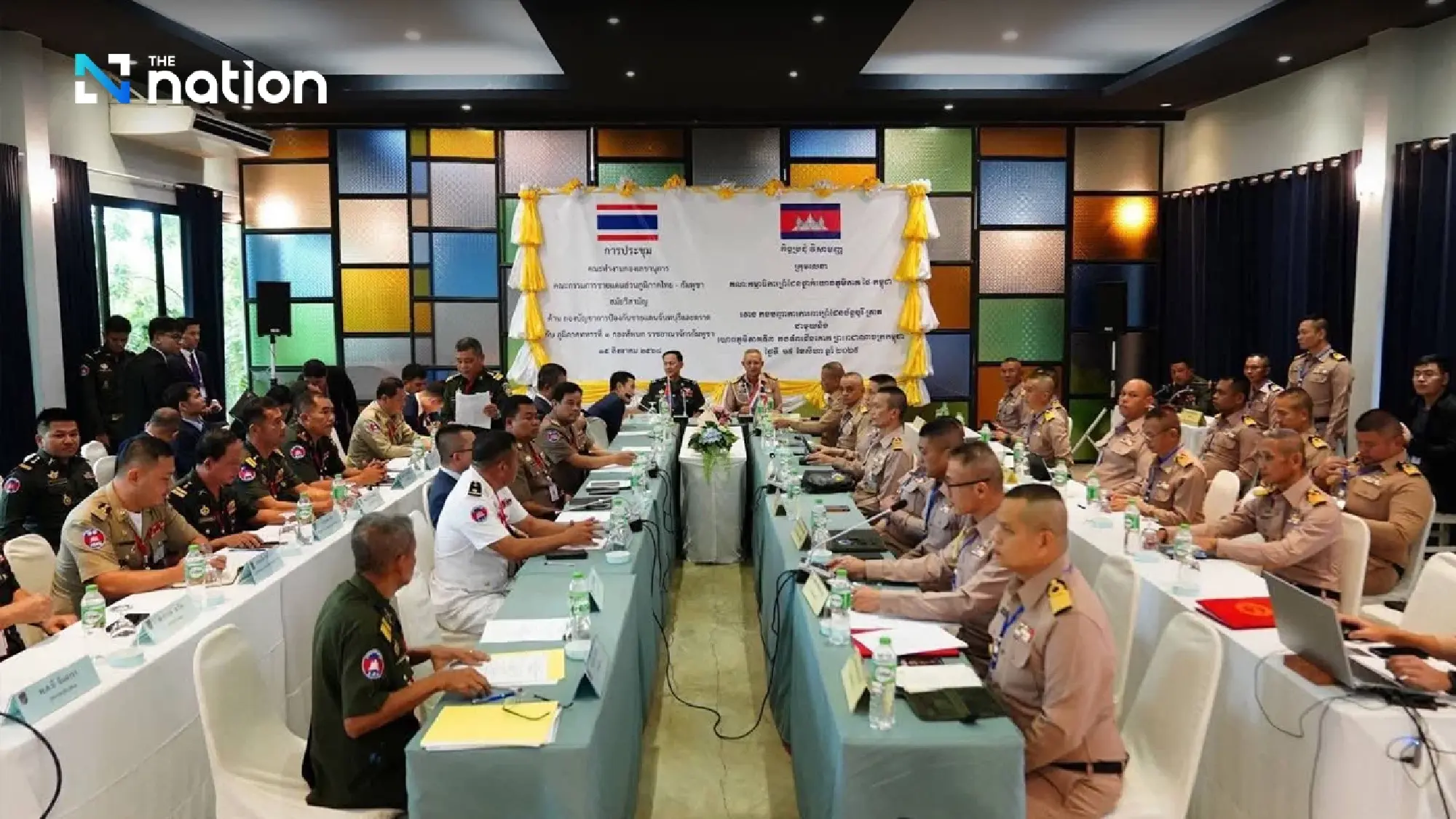 ກອງ​ທັບ ໄທ ແລະ ກຳ​ປູ​ເຈຍ ຍູ້​ແຮງ​ການ​ເຈ​ລະ​ຈາ​ກ່ຽວ​ກັບ​ບັນ​ຫາ​ຢູ່​ເຂດ​ຊາຍ​ແດນ