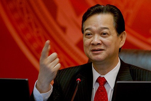 PM Nguyen Tan Dung memimpin sidang periodik Pemerintah bulan November