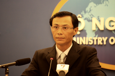 Vietnam menegaskan kedaulatan yang tak terbantahkan terhadap dua kepulauan Hoang Sa (Paracel) dan Truong Sa (Spratly)