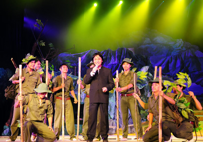 Mencanangkan program gala : "Perasaan Truong Son" kali ke-2