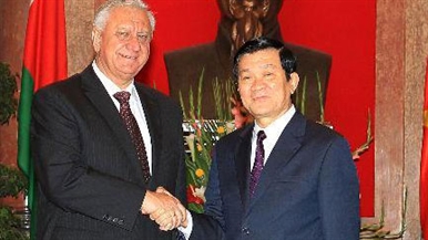 サン国家主席はベラルーシ首相と会見
