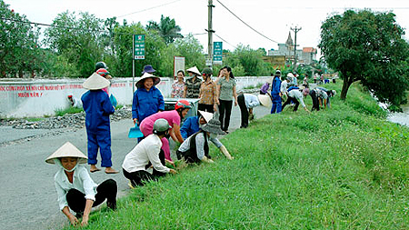 復員軍人夫人たちのクラブ