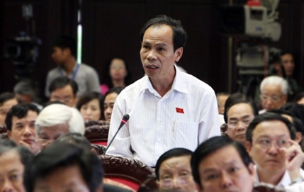 国会、漁民支援の強化を要求