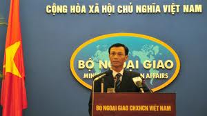 Vietnam mempunyai kedaulatan yang tak terbantalkan terhadap dua kepulauan Truong Sa (Sparatly) dan Hoang Sa (Paracel)
