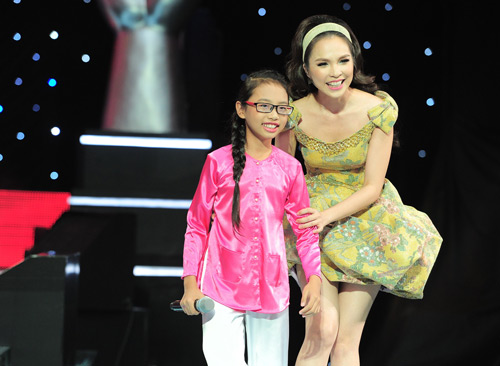 Phuong My Chi - runner-up di Kontes Suara Anak-Anak Vietnam-2013 (The Voice Kid)