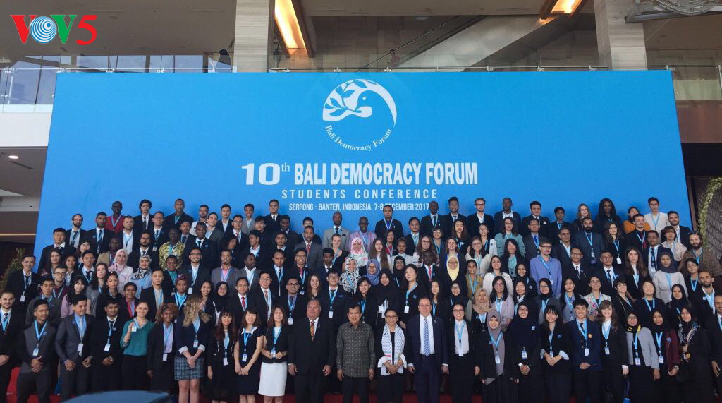 Forum Demokrasi Bali 2017-Tempat berbagi pemikiran dan pengalaman untuk mendorong demokrasi