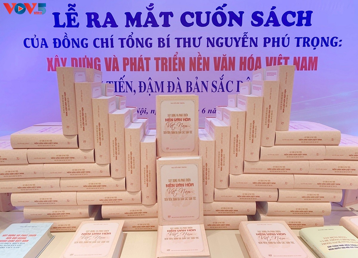 Secara Konsisten Membangun dan Mengembangkan Kebudayaan Vietnam yang Maju dan Kental dengan Identitas Nasional